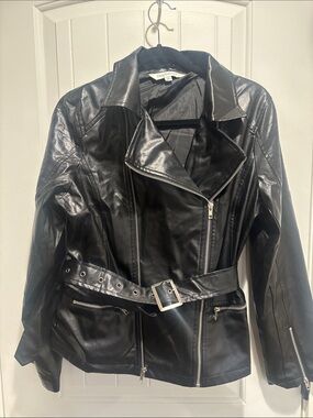 DAVI & DANI Black Faux Leather Belted Moto Jacket